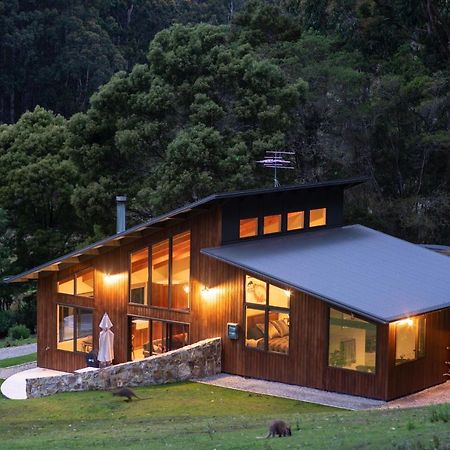 Adventure Bay Retreat Bruny Island Villa Exterior photo
