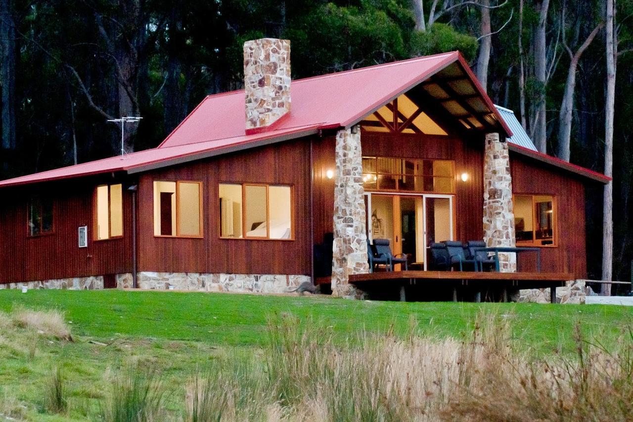 Adventure Bay Retreat Bruny Island Villa Room photo