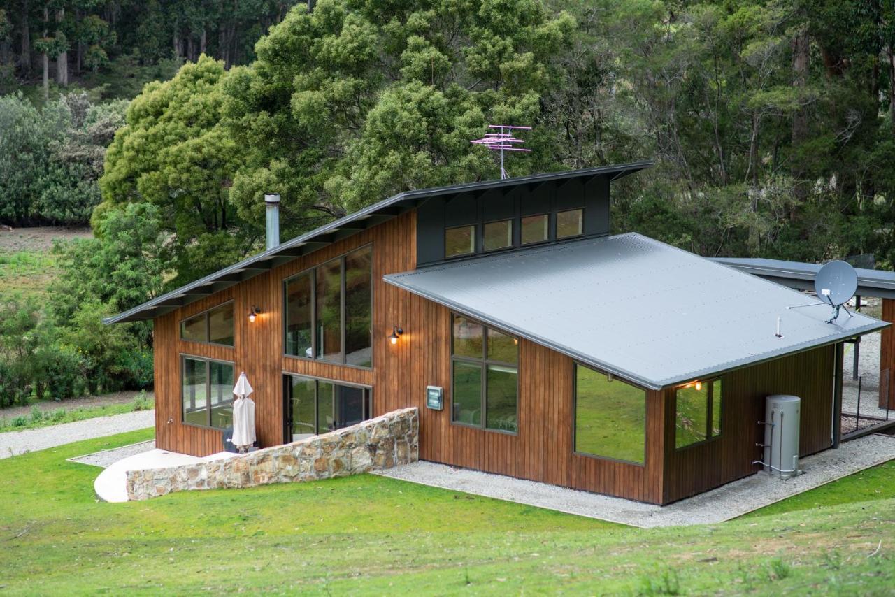 Adventure Bay Retreat Bruny Island Villa Exterior photo